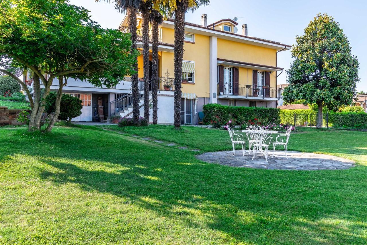 Quick Home Garden Apt Alice Castello Bagian luar foto