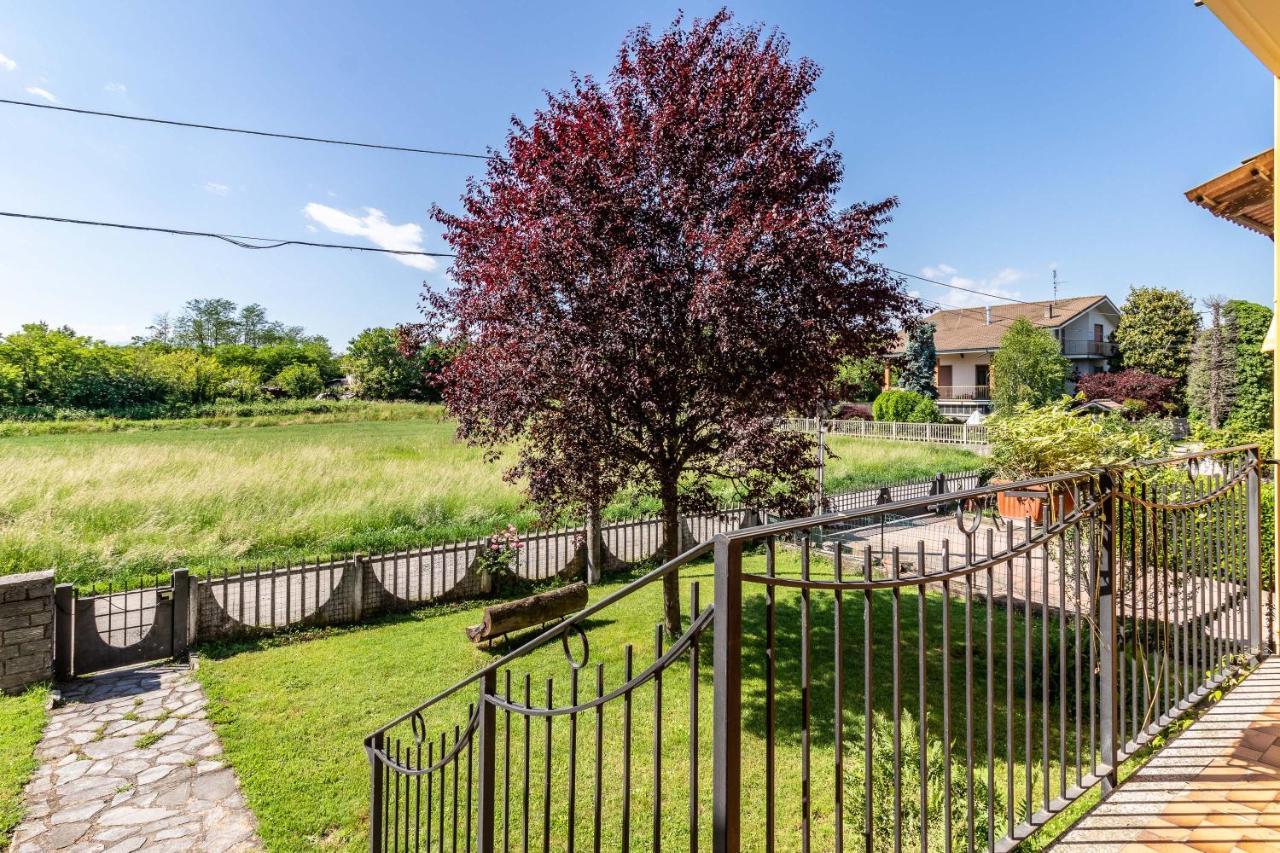 Quick Home Garden Apt Alice Castello Bagian luar foto